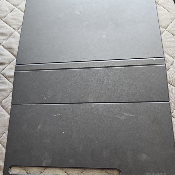 Samsung S8+ Tablet Keyboard Case - Picture 2 of 2